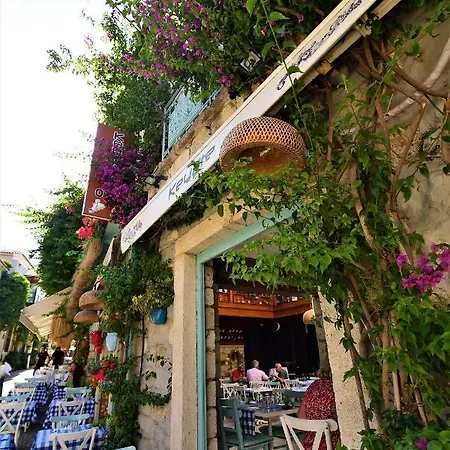 Keyıfte Konukevi Alaçatı