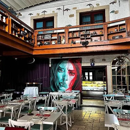 Keyifte Gasthof Alaçatı