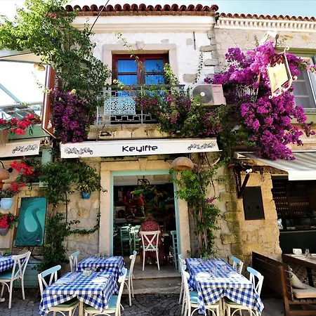 Keyıfte 3*